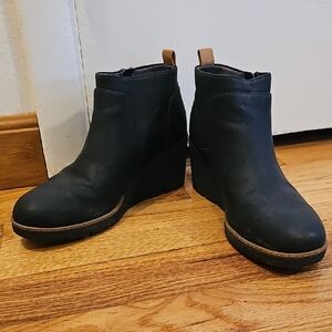 Dr. Scholl's Black Wedge Ankle Boots